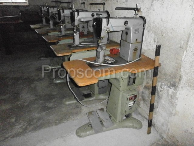 industrial sewing machines