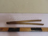 Wooden tweezers