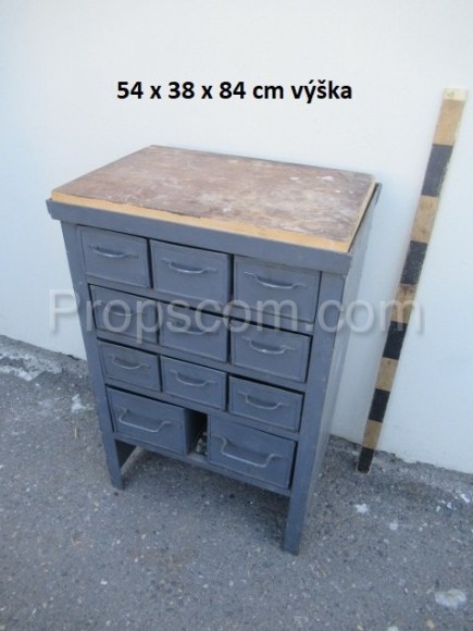 Workshop cabinet