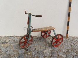A tricycle