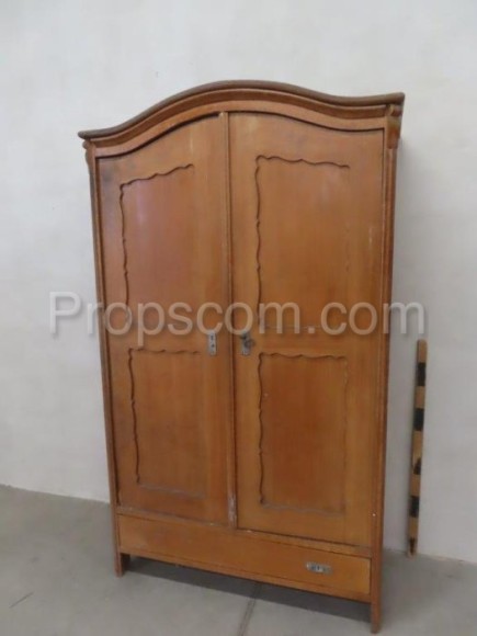 Two-door cabinet