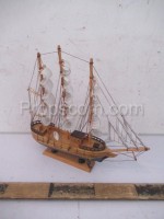 Historisches hölzernes Segelboot