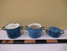 Enamel pots