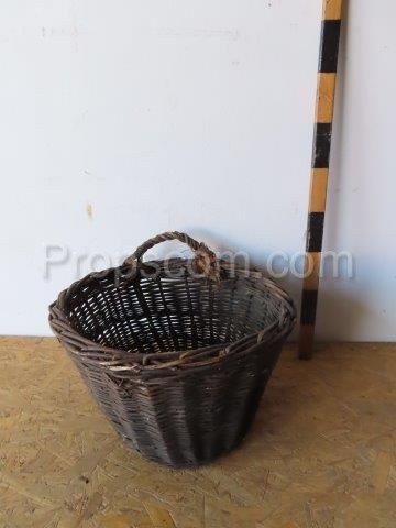 Wicker basket