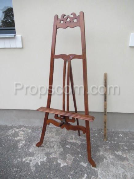 Easel