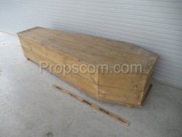 Light wooden casket