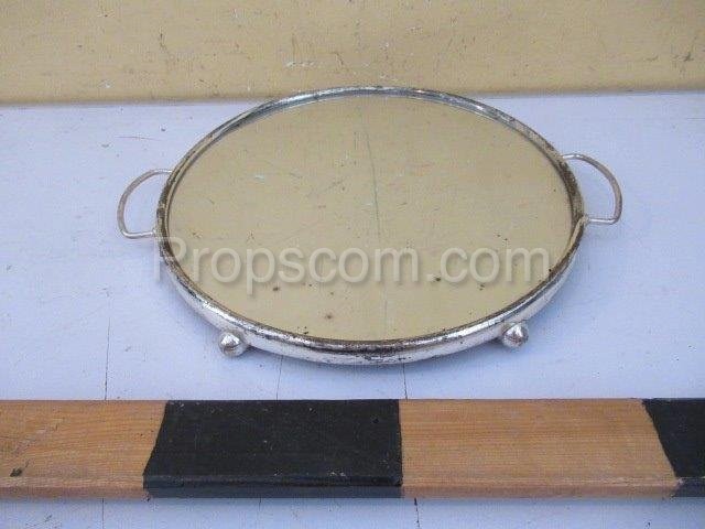 Round tray