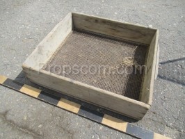 Square construction sieve