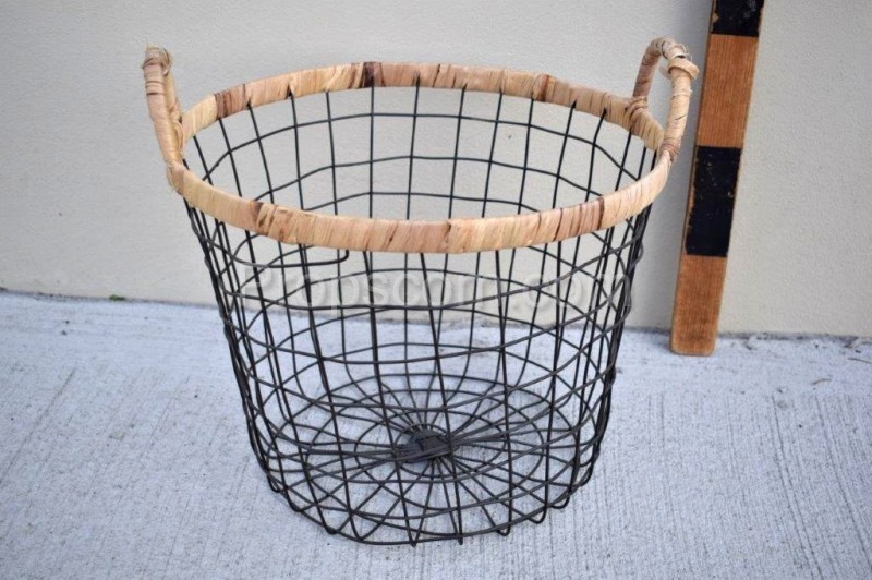 Wire basket