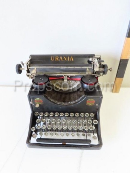 Urania typewriter