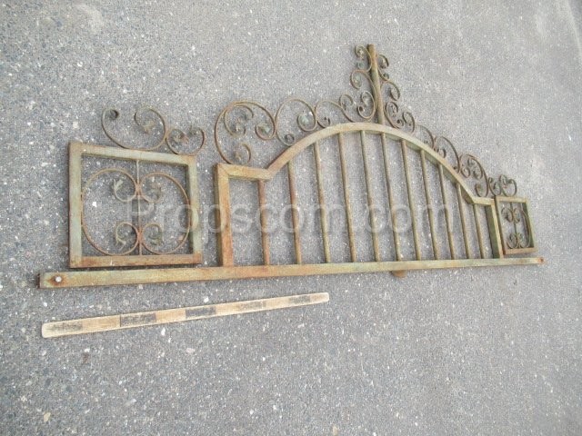 Incomplete gate