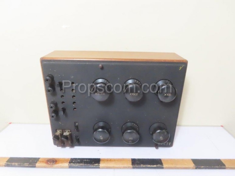 Radio cabinet