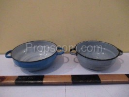 Enamel bowls