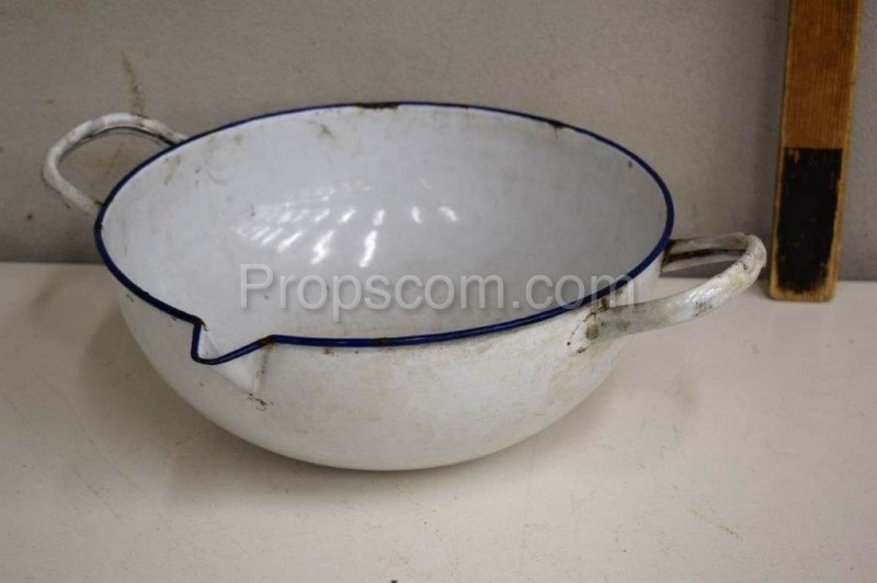 Enamel bowl