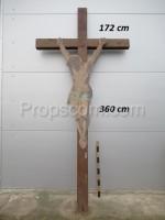 Large outdoor cross