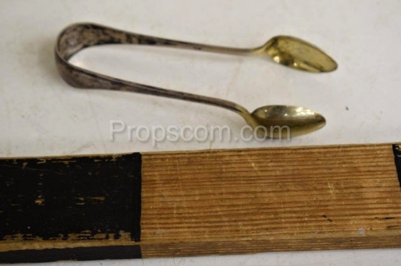 Sugar tongs