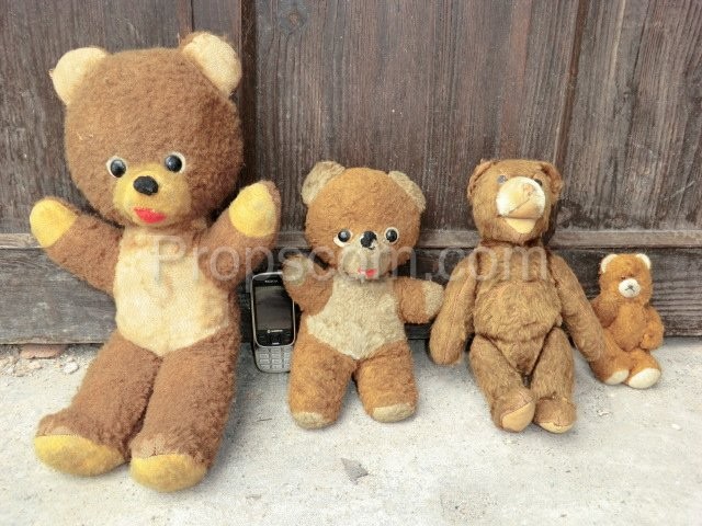 Teddy bears