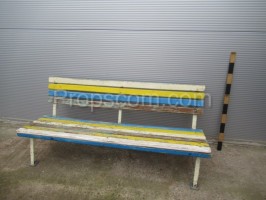 Bench wood metal