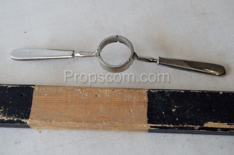 Surgical instrument