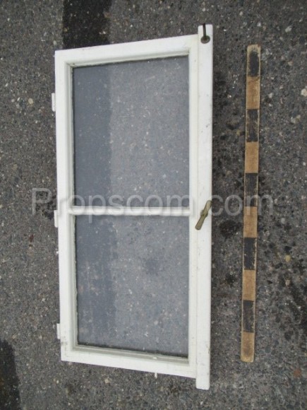 window sash left white