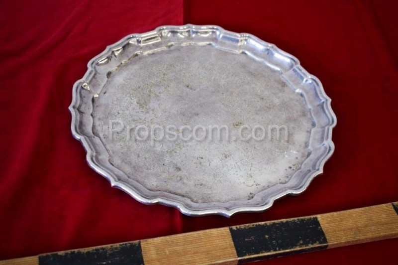 Serving tray