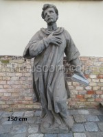 Statue eines Mannes mit einem Buch