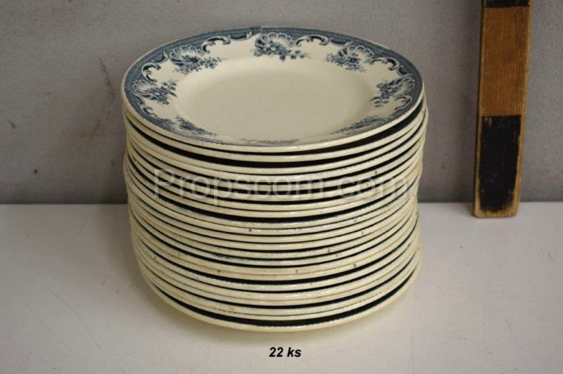 Set of plates