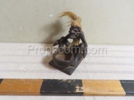 Primitive figurine