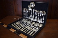 Cutlery set