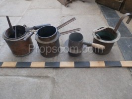 Shoemaker's containers