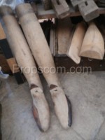 Shoemaker's hooves for high boots