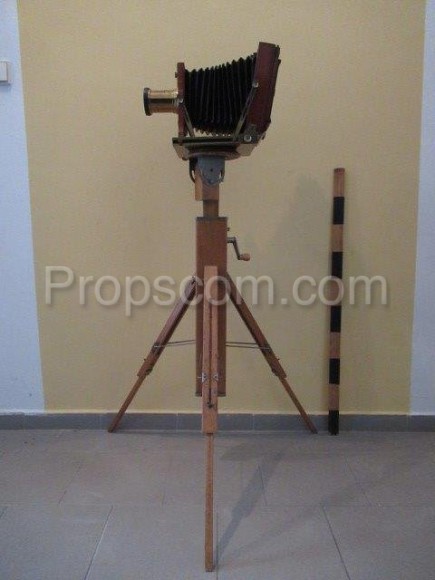 Brass camera with tripod