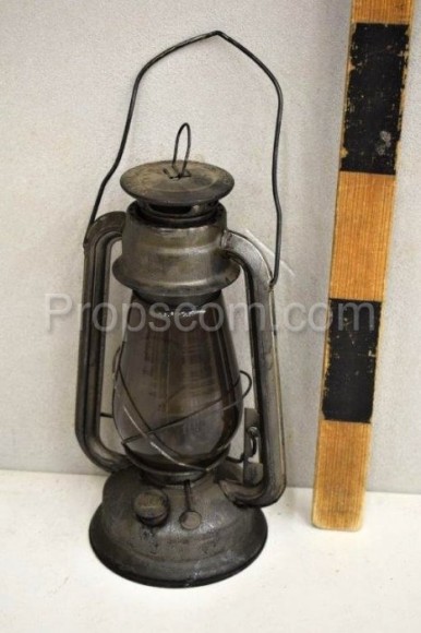 Oil lamp